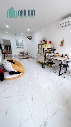 Bán nhà đường Nơ Trang Long quận Binh Thạnh diện tích 47 m2 nở hậu.