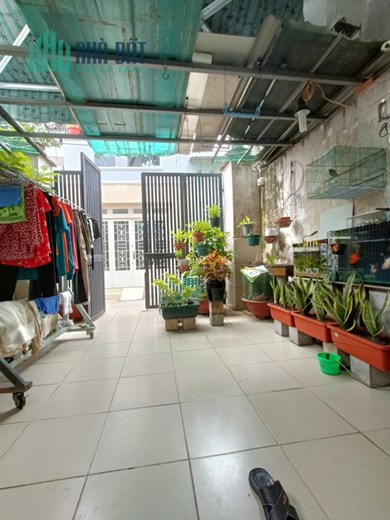 BÁN NHÀ NGAY LÊ VĂN QUỚI, BÌNH TÂN - HẺM 8M - 4x16 A4 - 2 TẦNG BTCT - 3PN, 3 WC