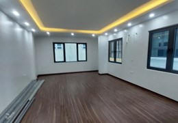 55m 6 Tầng Trung Tâm Quận Đống Đa. Mặt Tiền Rộng Kinh Doanh Siêu Đỉnh. Chủ Muốn Bán Nhanh.