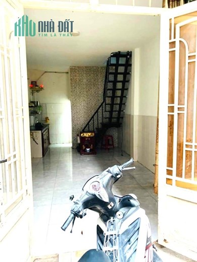 NHÀ NHỎ 3 TẦNG chỉ 1.9 ty - PHẠM VĂN BẠCH,P15,TÂN BÌNH