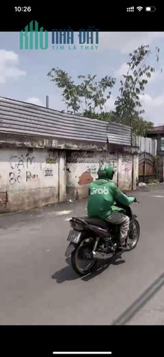 Mặt tiền đường số 1, diện tích 364m2, nợ ngân hàng gần 20 tỷ, bán 20 tỷ.