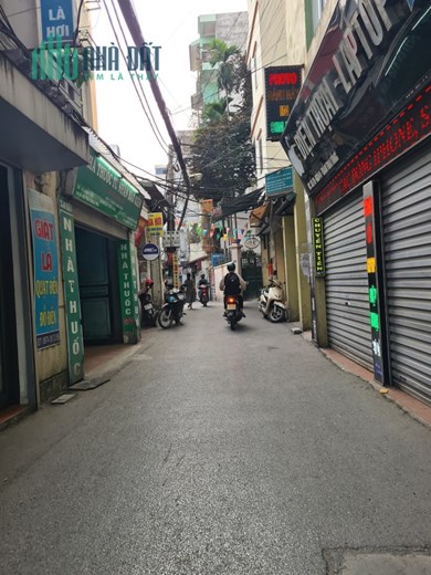 105m Mặt Tiền 8m Pháo Đài Láng. Vừa Ở Vừa Cho Thuê. Chủ Thiện Chí Bán.