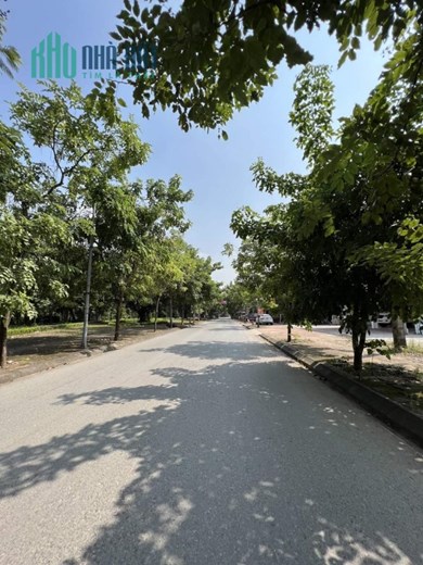 Ôí rồi ôi! đát  vân canh siêu đẹp 88 m đường rộng ô tô tránh.