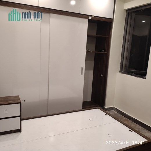 Thuê Shophouse Vinhomes mặt đường 20m2, sàn 96m2, 2 tầng, giá chỉ 7 triệu