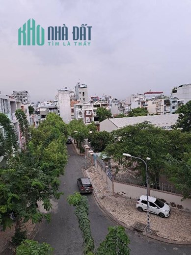 hiếm rất hiếm. đất, MT Tân Quy, TT Quận 7, 5x20m, lộ trước nhà 8m, thêm vỉa hè, 11 tỷ