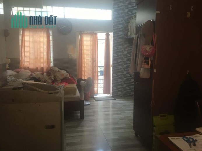 GÒ VẤP P9,HẺM THẲNG 1 TRỤC 30M RA MẶT TIỀN 5M RA HẺM Ô TÔ
NHÀ NHỎ CÔNG NĂNG ĐẦY ĐỦ CÔNG NĂNG 26M2