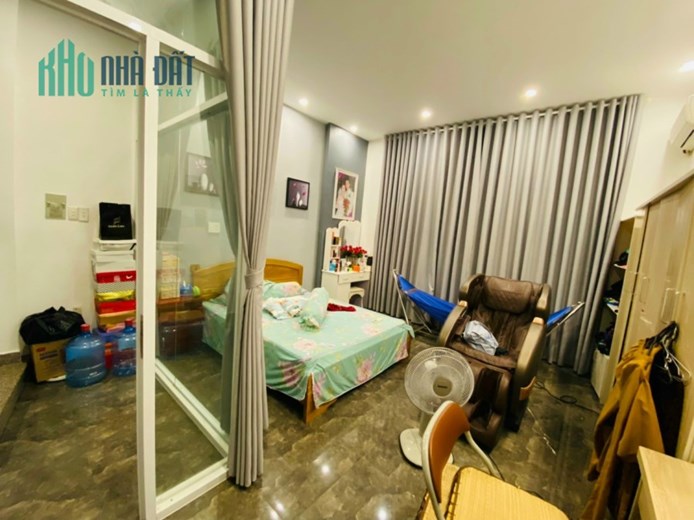 BÁN NHÀ XÔ VIẾT NGHỆ TỈNH 1 TRET 2 LẦU ĐƯỜNG THÔNG VỊ TRÍ GẦN CÔNG VIÊN HỒ VÕ THỊ SÁU  ĐI BÃI TRƯỚC
