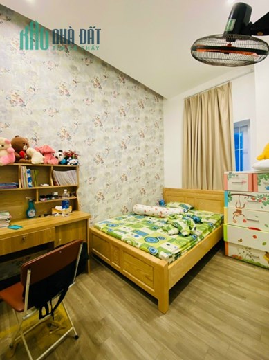 BÁN NHÀ XÔ VIẾT NGHỆ TỈNH 1 TRET 2 LẦU ĐƯỜNG THÔNG VỊ TRÍ GẦN CÔNG VIÊN HỒ VÕ THỊ SÁU  ĐI BÃI TRƯỚC