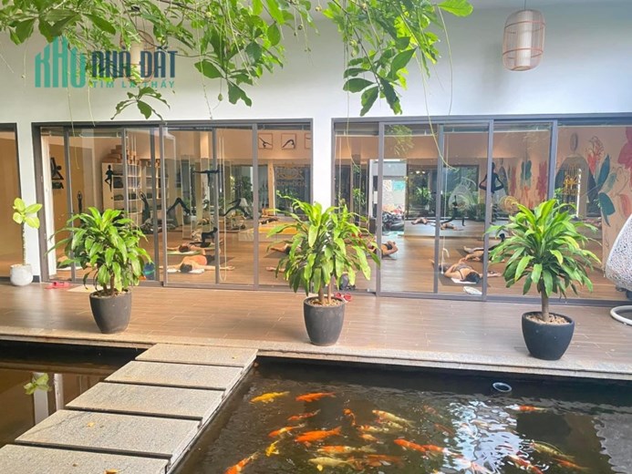 SANG NHƯỢNG MẶT BẰNG PHÒNG TẬP YOGA