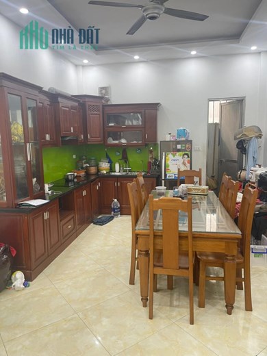 Bán nhà Ngọc Thụy, Long Biên, 100m x 4 tầng, MT 5m, ô tô, gần cầu Long Biên, 8.5 tỷ