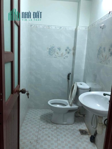 Bán nhà An Dương Vương .phường 16 Quận 8. 1 trệt , 2 lầu , 4PN chỉ 4,5 tỷ