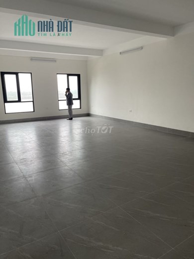 Cần cho thuê Tầng 1, mặt đường An Dương Vương, Tây Hồ, Hà Nội