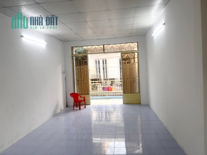 Nhà bán 2 Tầng hẻm thông 100 Dương Bá Trạc P2Q8 - Giá : 3.8 Tỷ