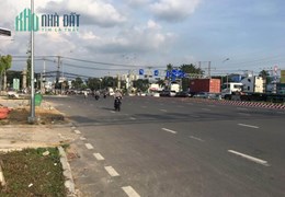 Bán Nhà C4 Mặt Tiền Nguyễn Văn Linh - Trung Tâm Quận 7 Khu Chế Xuất Tân Thuận
