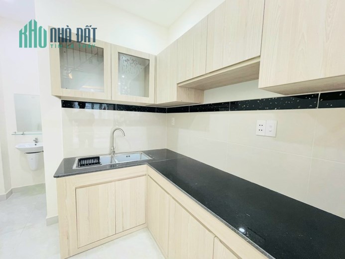 NHÀ Q1 XINH TK SANG TRỌNG-TRẦN QUANG KHẢI–25M2-3 TẦNG-CHỈ NHỈNH 4 TỶ
