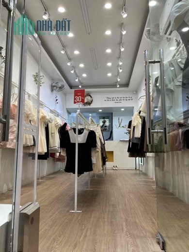 SANG NHƯỢNG CỬA HÀNG THỜI TRANG NỮ TẠI 154 NGUYỄN LƯƠNG BẰNG