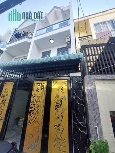BÁN NHÀ 3 TÀNG THỊ TRẤN NHÀ BÈ - CÁCH QUẬN 7 CHỈ 1 CÂY CẦU PHÚ XUÂN - FULL NỘI THẤT CƠ BẢN - GIÁ