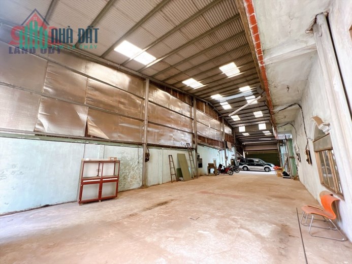 Cho thuê xưởng hơn phường Hố Nai 300m2, gần GX Lộc Lâm 8tr/tháng