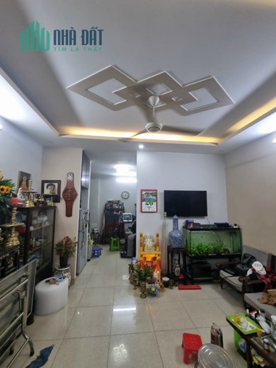 Nhà cần bán gấp Bà Hom Phường 13 Quận 6 2 tầng BTCT 42m2 chỉ nhỉnh 3 tỷ 2PN