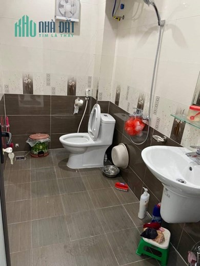 Bán nhà dân xây độc lập 3.5 tầng, diện tích 52m, ngõ 6m, GIÁ 3.93 tỉ tại Kiều Sơn- Văn Cao