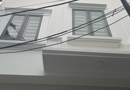 Bán nhà mới tinh, độc lập, ngõ cực nông, 40m 4 tầng, GIÁ 2.7 tỉ phố Hoàng Ngọc Phách - Quán Nam