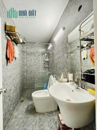 BÁN NHÀ TRẦN ĐẠI NGHĨA, VỪA Ở VỪA CHO THUÊ DÒNG TIỀN 24TR/ THÁNG , 50M2X6 TẦNG GIÁ HƠN 5 TỶ