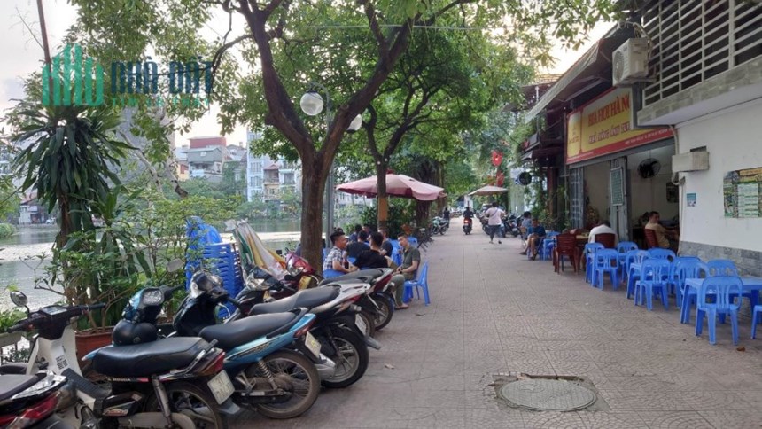 ĐỘC NHẤT VÔ NHỊ DUY NHẤT 1 CĂN LÔ GÓC HỒ ĐẦM TRÒN CƠM CHÁO BÚN PHỞ CÁC LOẠI 23 triệu,