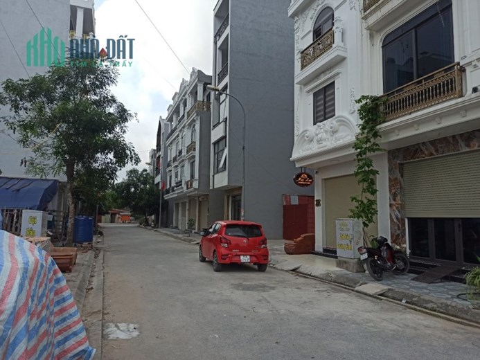 Bán đất lô số 38 Tái Định Cư Cây Đa, diện tích 67.5m, giá 70 tr/m cực đẹp
