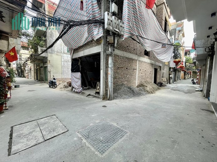 ĐẤT HIẾM,TRUNG TÂM SÀI ĐỒNG,BUÔN BÁN SẦM UẤT,38M2,MT3,8M,GIÁ NHỈNH 3 TỶ.