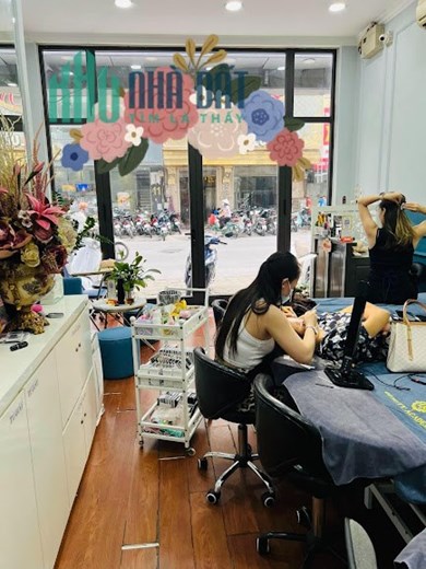 💥 Siêu rẻ 4.95 Tỷ - Nhà Mặt phố Hoàng Mai, Lô góc, 34m2 5T, Siêu KD, SĐCC 💥