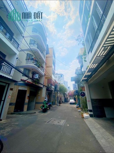 Bán nhà C4 Bà Hom-Quận 6-HXH đỗ cổng-100M2-Chỉ 7 Tỷ 6