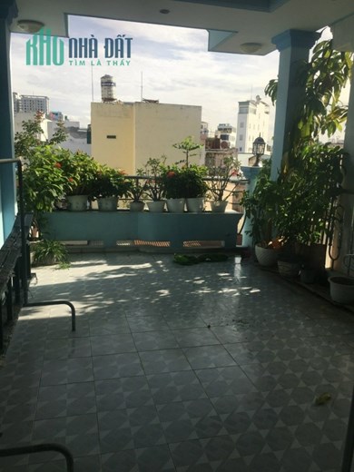 Trung tâm Phú Nhuận giáp Quận 1, 50m2 4 Tầng 5PN, xe hơi tới cửa, ở ngay, 7.3 Tỷ TL