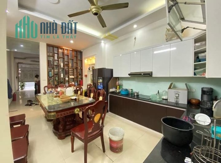 Chỉ 10.8 tỷ nhà 6T thang máy, và vỉa hè, ô tô, kinh doanh Phạm Thận Duật, Cầu Giấy