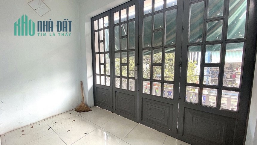 Bán gấp nhà HXH gần Tân Hương quận Tân phú dtsd 60m2 nhỉnh 3 tỷ