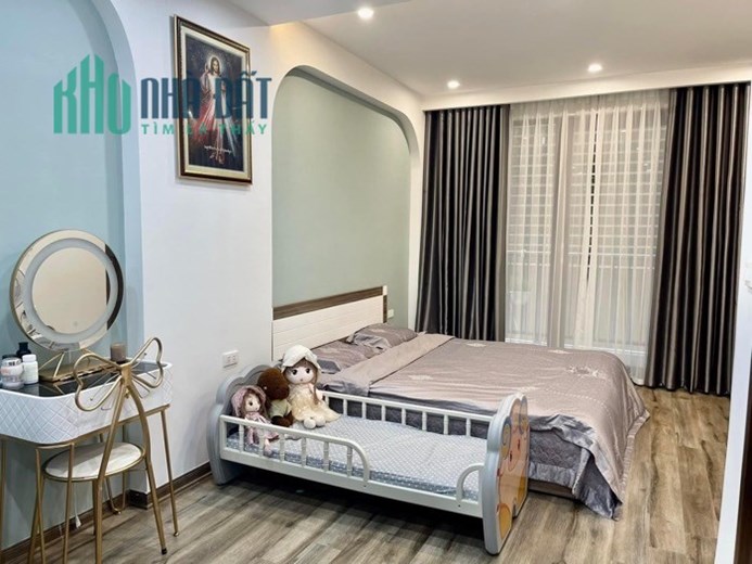 SIÊU GIẺ ĐẸP VÕNG THỊ- TÂY HỒ 100M RA HỒ TÂY LỘNG GIÓ, 5M RA Ô TÔ DỪNG ĐỖ TRÁNH NHAU 42M 4 TẦNG CHỈ