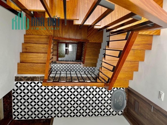 SIÊU GIẺ ĐẸP VÕNG THỊ- TÂY HỒ 100M RA HỒ TÂY LỘNG GIÓ, 5M RA Ô TÔ DỪNG ĐỖ TRÁNH NHAU 42M 4 TẦNG CHỈ