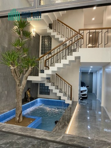 NHÀ ĐẸP 6 TẦNG, THANG MÁY XỊN SÒ PHỐ NGUYỄN VĂN CỪ