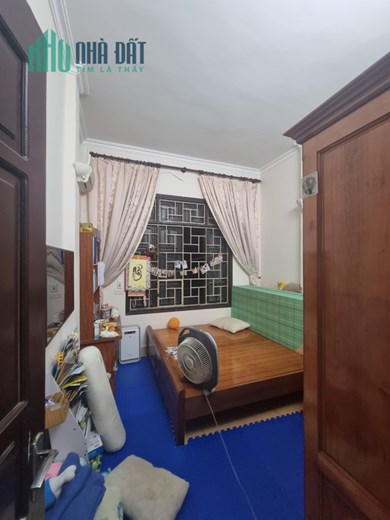 Bán nhà Mễ Trì 40m2 4 tầng ngõ thông oto giá nhỉnh 4 tỷ