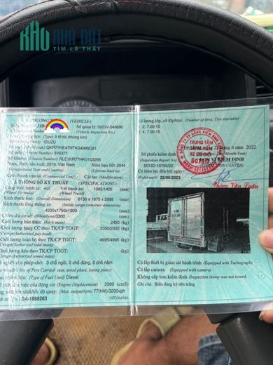 Cần bán Xe tải Isuzu 2.4Tan QKR 270 tchuẩn 4m370 11/2019.Đường Thế Lữ, Xã Tân Nhựt, Huyện Bình