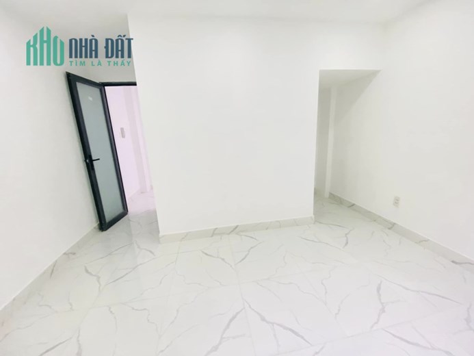 TRUNG TÂM TÂN BÌNH - HXH ĐỖ CỬA - GẦN MẶT TIỀN - 3 TẦNG BTCT ĐẦY ĐỦ CÔNG NĂNG - GIÁ CHỈ 3.7 TỶ
