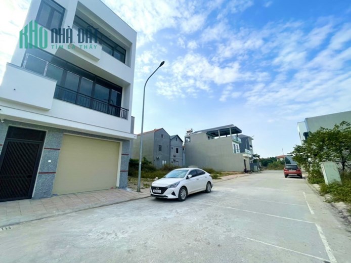 Bán đất phân lô Diệp Linh, Làng Bầu, Liên Bảo, Vĩnh Yên, Vĩnh Phúc 96m2, giá: 1,x tỷ.