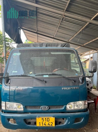 Cần bán xe tải Thaco 165, có bửng nâng hạ hàng hóa