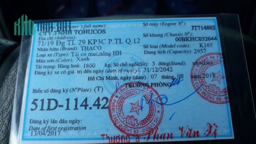 Cần bán xe tải Thaco 165, có bửng nâng hạ hàng hóa