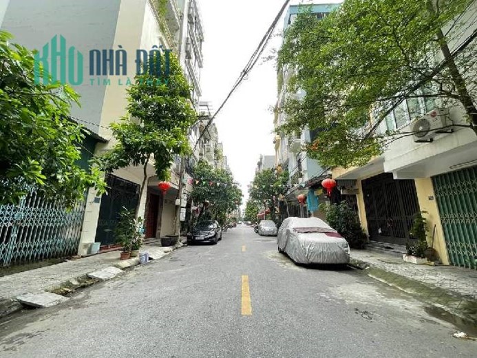 Cần Bán nhà phân lô mặt phố Trần Đăng Ninh, Hà Đông 55m 5T, MT 6,2 chỉ 9 tỉ