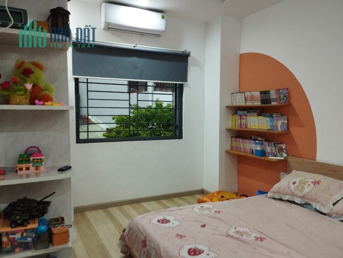 Chính Chủ Cần Bán Căn Nhà 3 Tầng đối diện công viên - Mặt Tiền Phước Tường 5 - TP Đà Nẵng
