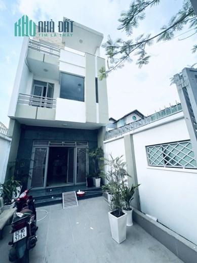 CẦN BÁN NHÀ SIÊU ĐẸP MẶT TIỀN ĐƯỜNG  Ở HUỲNH TẤN PHÁT – NHÀ BÈ – TP. HCM