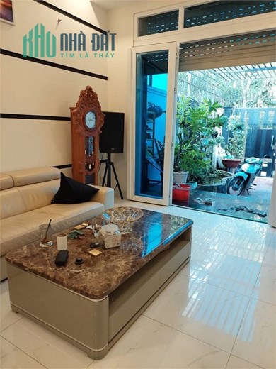 Bán Nhà Trường Thọ Thủ Đức, Hẻm Xe Tải, DT 89M2, 3PN, Gần Gas Metro, Giá Siêu Rẻ Chỉ 5.5  Tỷ