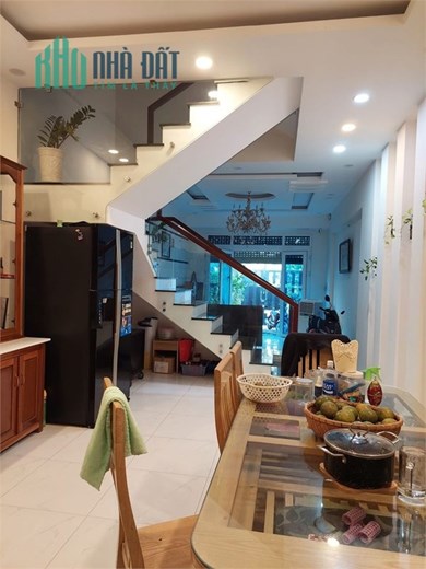 Bán Nhà Trường Thọ Thủ Đức, Hẻm Xe Tải, DT 89M2, 3PN, Gần Gas Metro, Giá Siêu Rẻ Chỉ 5.5  Tỷ