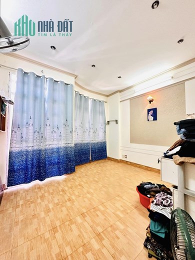 HXH NHỰA 6M ĐƯỜNG NGUYỄN BẶC, P.3 TÂN BÌNH, DT 4,2 X10,5M - 5 TẦNG BTCT - VỪA Ở VỪA KINH DOANH GIÁ