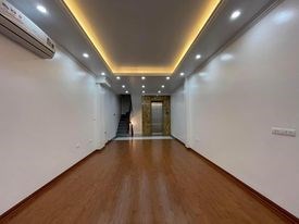 HIẾM HUỲNH THÚC KHÁNG - THANG MÁY 55M x 8T - VỈA HÈ - KD NGÀY ĐÊM - GIÁ 15.5TỶ